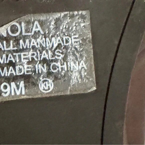 Jellypop Classic Brown Heels - Picture 3 of 3